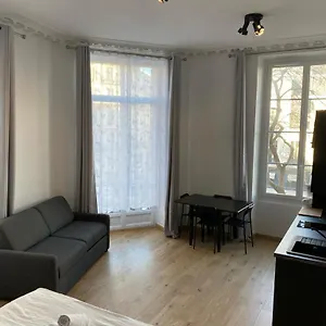 Appartamento Poisson 2, Parigi