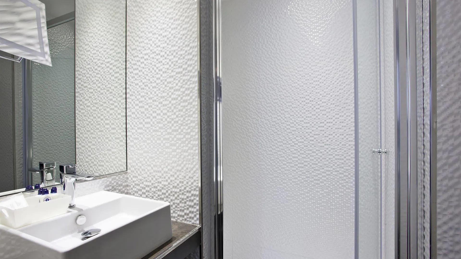 Best Western Nouvel Orleans Montparnasse Paris